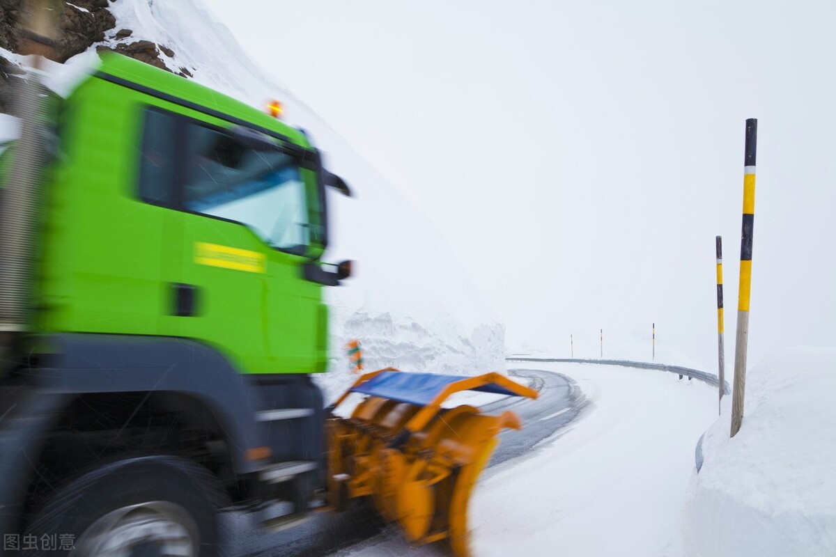 沈阳下这么大的雪，街道上为什么看不到除雪车？