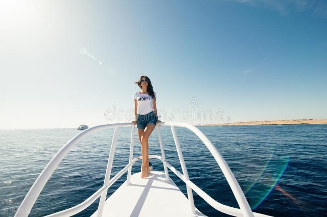 富人们海外生活现状分析，富人们海外生活现状分析论文