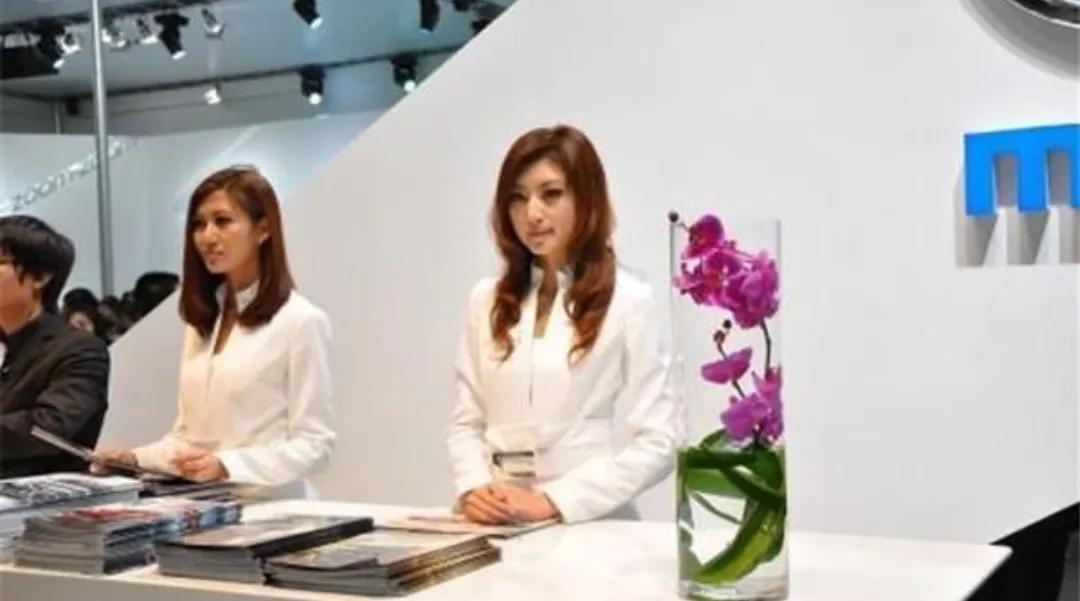 酒店美女酒店美女睡觉背影图片大全