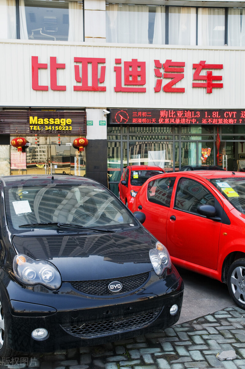 4万左右的新能源汽车，4万左右的新能源汽车一年保险多少钱