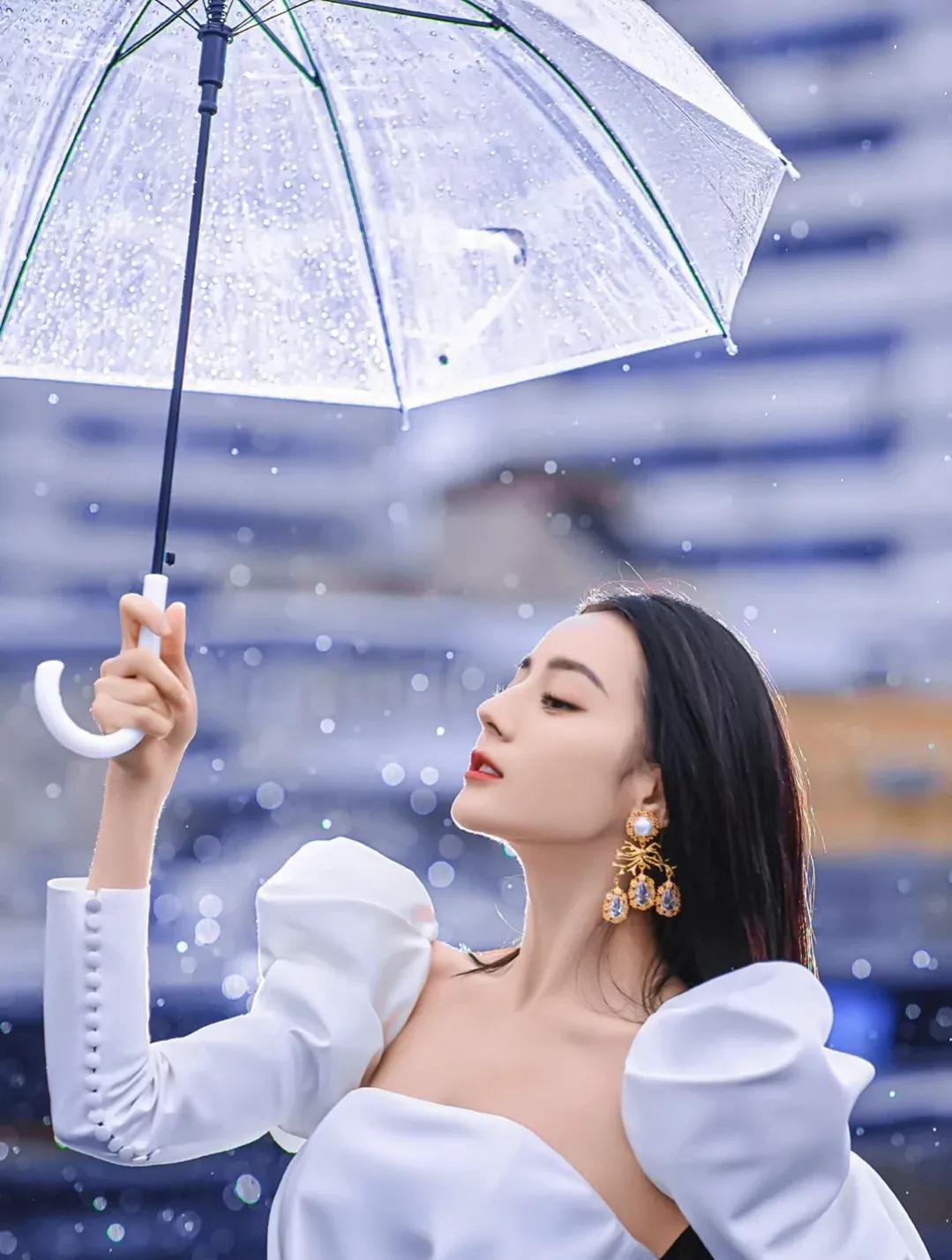 [清纯的少女]清纯型女孩特征？