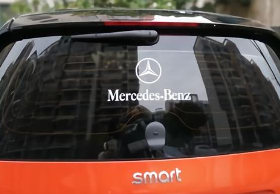 奔驰smart车