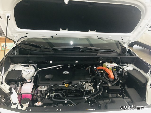 丰田荣放rv4