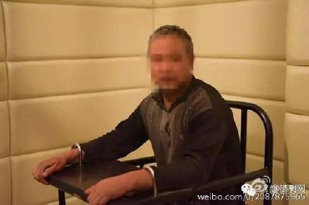[法治新闻速览]史上最冷淡握手：奥巴马普京会面，握手不看对方