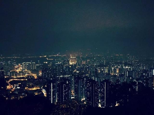 首百：Vibram HK100 伤残“兮兮 加油”抱得最后一个银人归