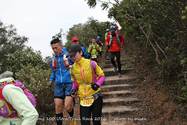 首百：Vibram HK100 伤残“兮兮 加油”抱得最后一个银人归