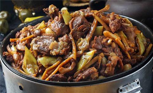节瓜花胶瘦肉汤圆 2026年花胶瘦肉汤的做法大全
