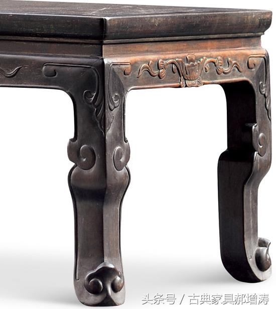 古典家具的绝佳展示平台 背景