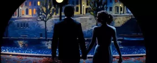 看了这个解读我感觉自己白刷了《爱乐之城》