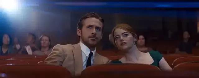 看了这个解读我感觉自己白刷了《爱乐之城》