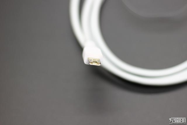 VIVO双引擎闪充的秘密 X9 Plus原装线上手评测
