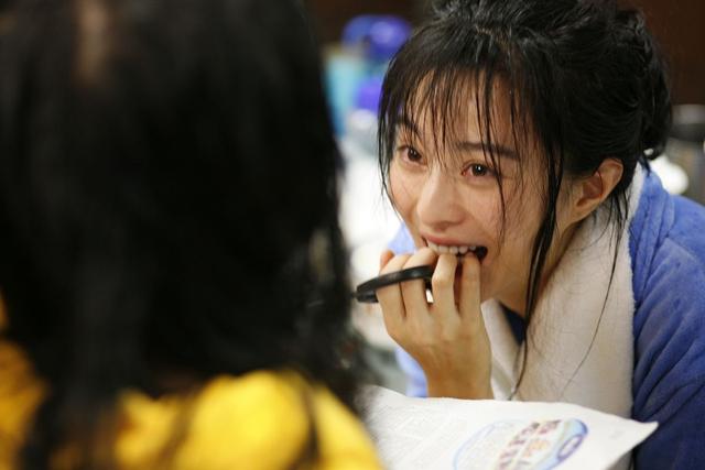 范冰冰十年前电影《苹果》再上热搜，网友评：真的忽略了她的演技