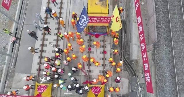 看病认准这份榜单！中国顶级医院100强&四川省域医院30强发布｜微说四川