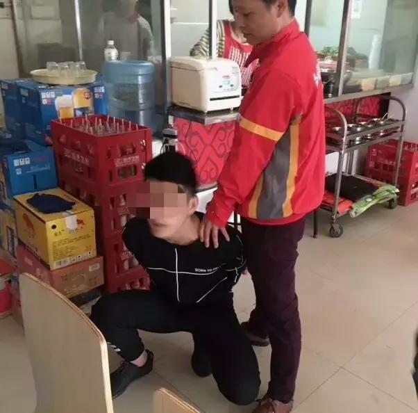 佩戴首饰的你请看进来