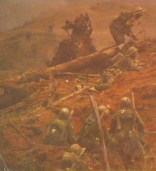 对比中越战争双方轻武器，没想到解放军曾吃了大亏