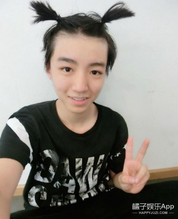 火的人头上都长犄角了 你还不赶紧来两个？