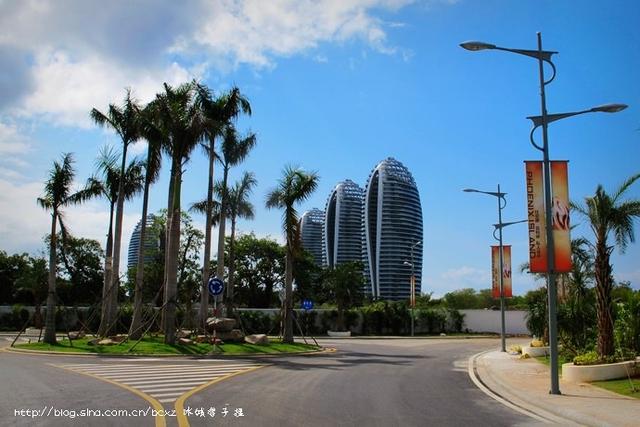 知道东方迪拜、海上度假天堂在哪吗？三亚凤凰岛！