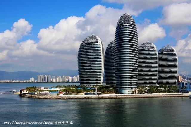 知道东方迪拜、海上度假天堂在哪吗？三亚凤凰岛！