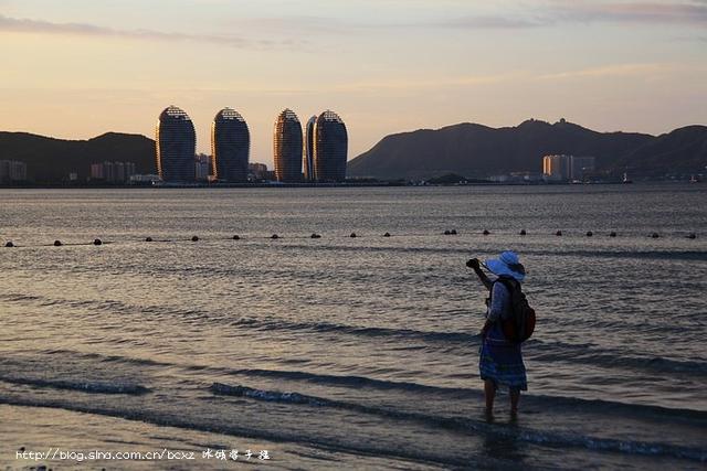 知道东方迪拜、海上度假天堂在哪吗？三亚凤凰岛！