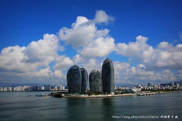 知道东方迪拜、海上度假天堂在哪吗？三亚凤凰岛！