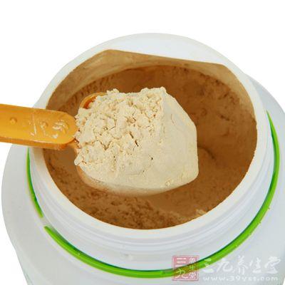 蛋白粉的危害 别再狼吞虎咽蛋白粉