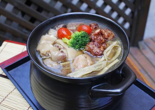 花胶可以和兔子肉一起炖吗 花胶可以和兔肉一起煲吗