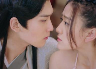 《双世宠妃》剧情高甜，霸道王爷爱上调皮王妃，姨母笑停不下来！