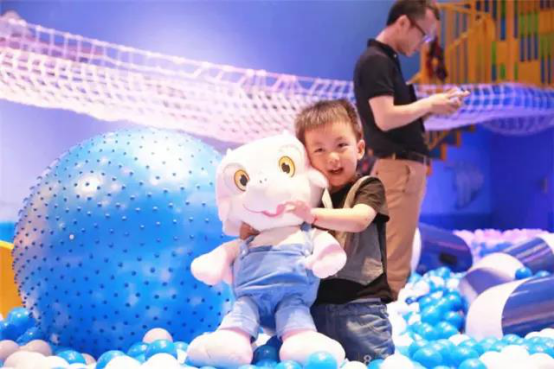 周末遛娃好去处——龙湖源著天街星岛乐园