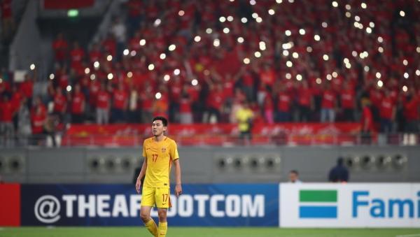 国足2比1逆转卡塔尔！但我们还是告别了俄罗斯世界杯