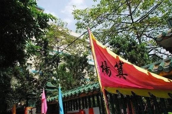 你可曾留意过广州那些有意思的路名，它背后可能藏了一个很长的故事或者是个段子……