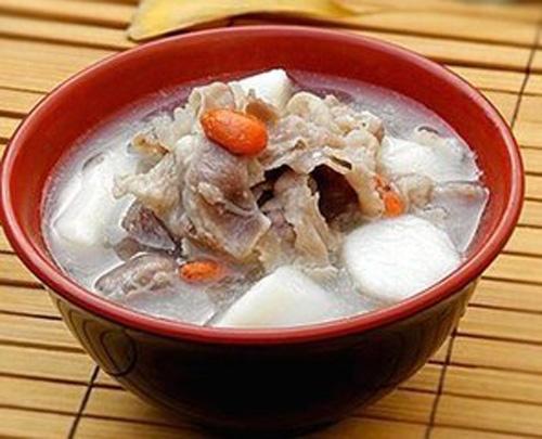 山斑鱼煲花胶 2026年山斑鱼煲花胶汤的功效