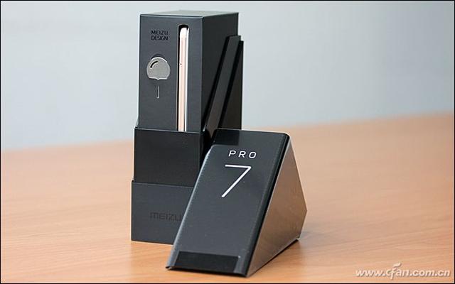 买手机赠画屏？魅族PRO 7深度评测体验
