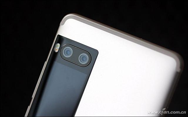 买手机赠画屏？魅族PRO 7深度评测体验