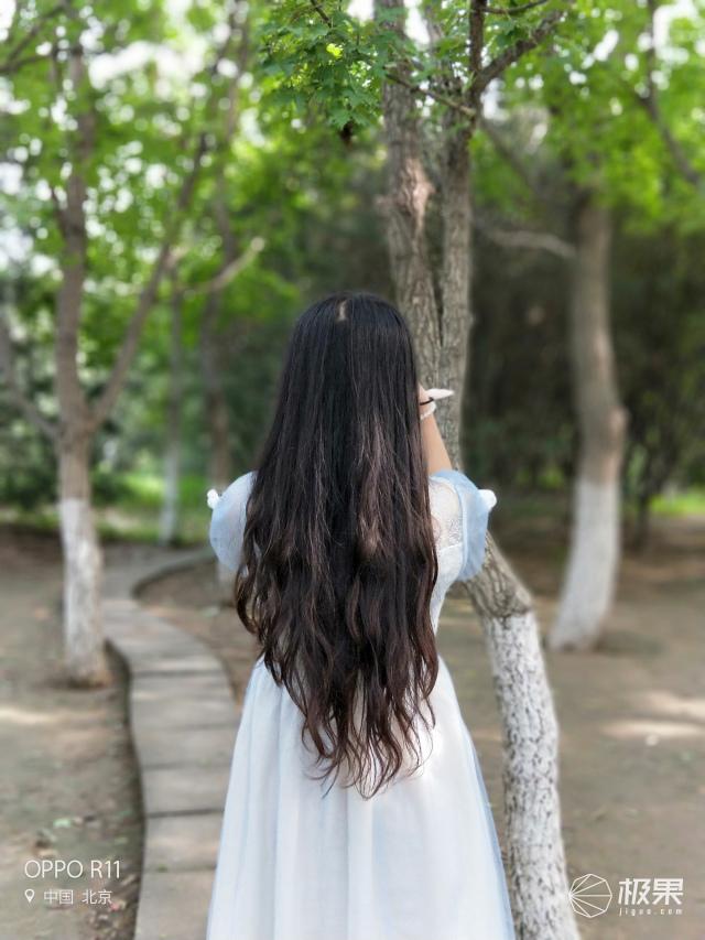 妹子们最爱的OPPO R11，实际体验远超预期，刮目相看
