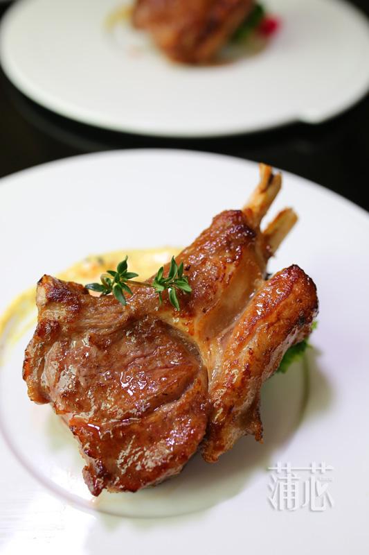 花胶瑶柱鸡脚炖龙骨 2026年花胶瑶柱炖鸡脚用的什么材料 花胶瑶柱鸡脚炖龙骨 2026年花胶瑶柱炖鸡脚用的什么材料