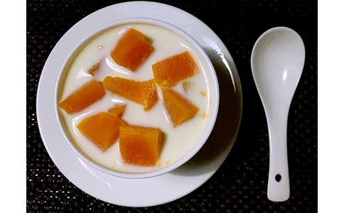 木瓜炖牛奶下奶的做法有哪些（催乳食谱 木瓜炖奶）