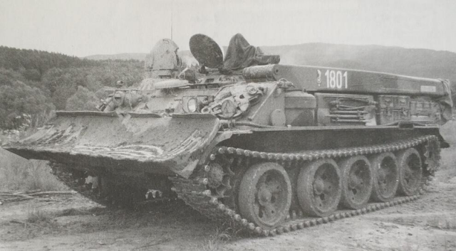 别看T-54和T-55长得一样，两者可不是一回事，专门打核大战的坦克