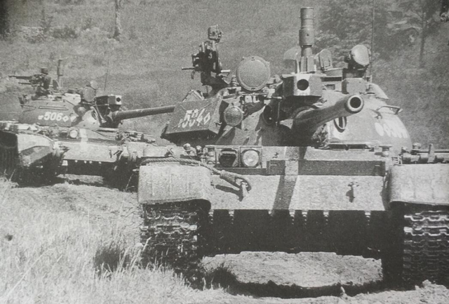 别看T-54和T-55长得一样，两者可不是一回事，专门打核大战的坦克