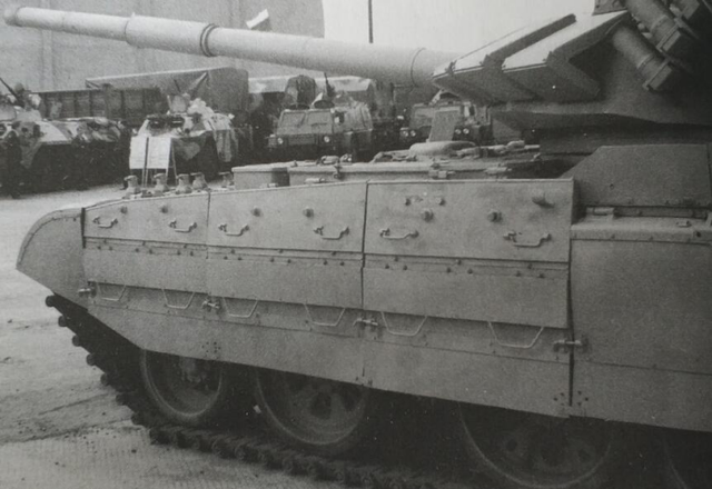 别看T-54和T-55长得一样，两者可不是一回事，专门打核大战的坦克