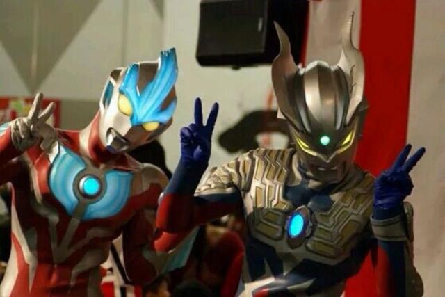 奥特曼怎么飞（这些奥特曼的小秘密奥迷们都知道吗 到底为什么奥特曼会飞啊）