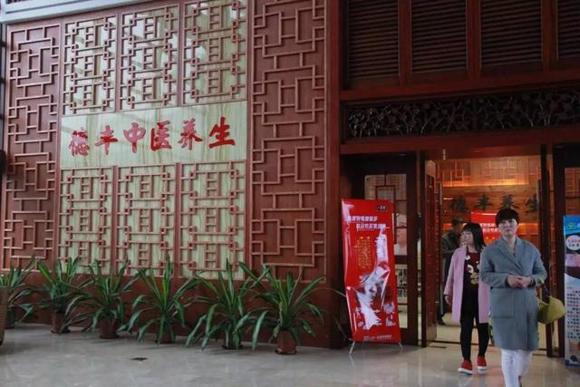 阿胶和花胶哪个贵 2026年阿胶和花胶哪个好