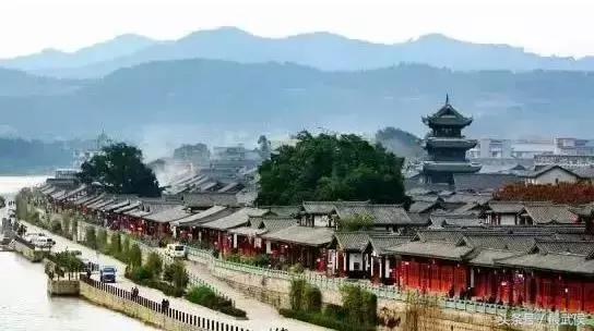 成都出发，国庆自驾游8条最强线路攻略来了！