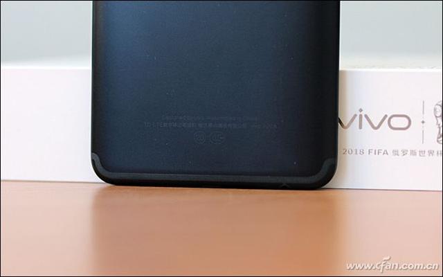 2998元的全面屏新秀到底值不值？vivo X20评测体验
