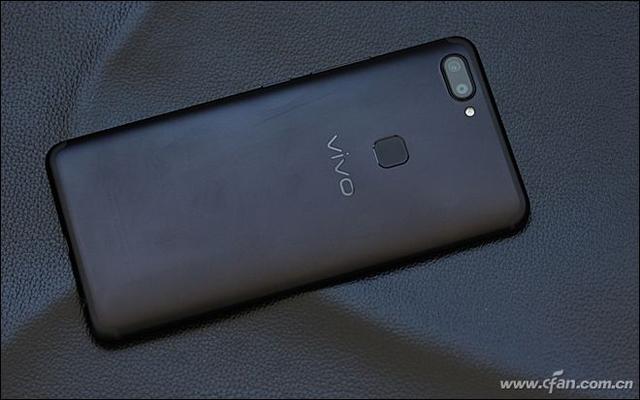 2998元的全面屏新秀到底值不值？vivo X20评测体验