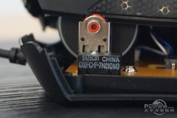 惊现金蛇郎君!雷蛇炼狱蝰蛇3500穿越火线金典版评测