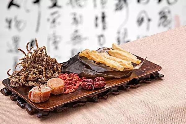 黄焖木瓜花胶 2026年花胶炖木瓜的做法大全