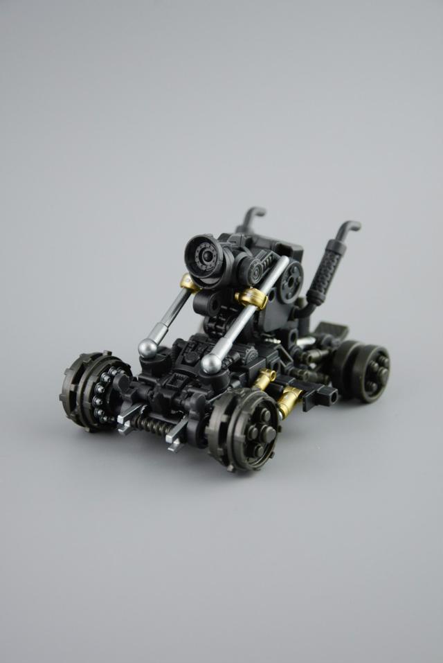 测评：亿辉《合金弹头》拼装模型（特典版）