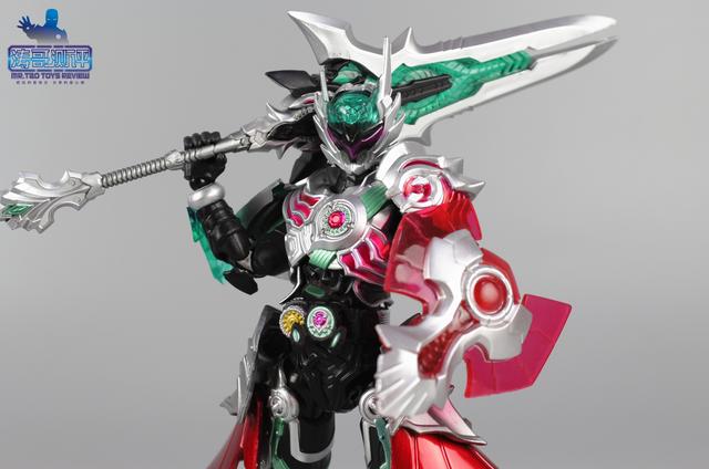 涛哥测评 国产良心《铠甲勇士捕将》卡魄&战帅进化版