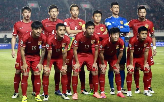 黄博文武磊建功！国足2-0卡塔尔  成功晋级12强