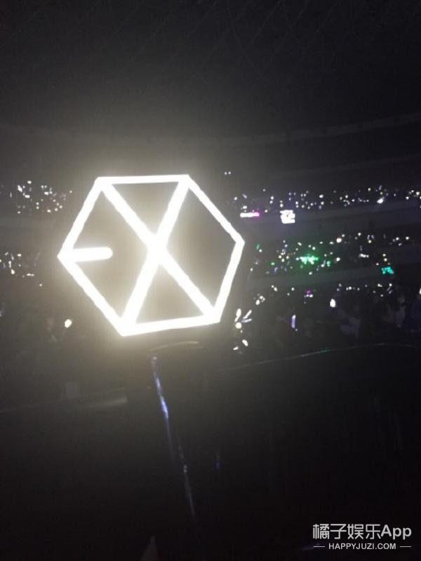 深扒！EXO演唱会风波又出番外篇，所以这个黑锅到底该谁背？